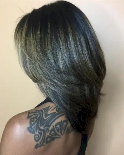 Middle part Layered bob