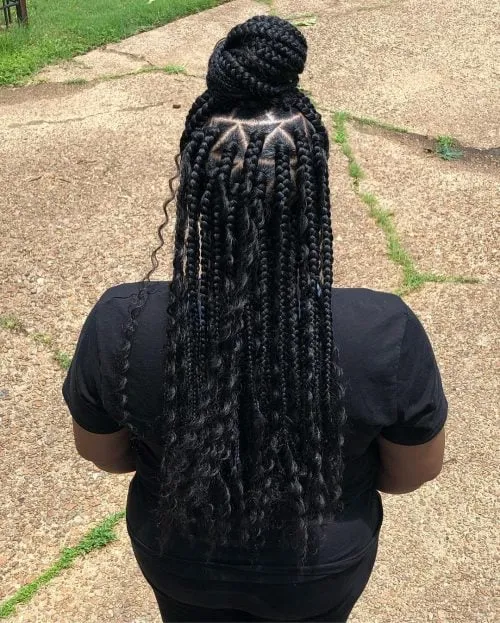 צמות תיבת משולש בלחמנייה' title=