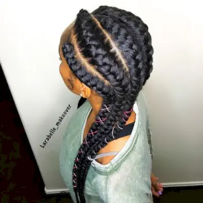 Big feed-in braids with yarn