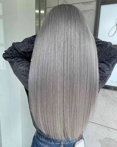 Stick-Straight Silver Blonde Hairstyle