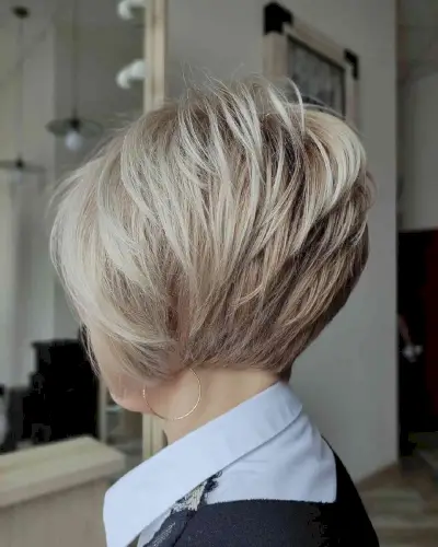 Very Short Stacked Bob
