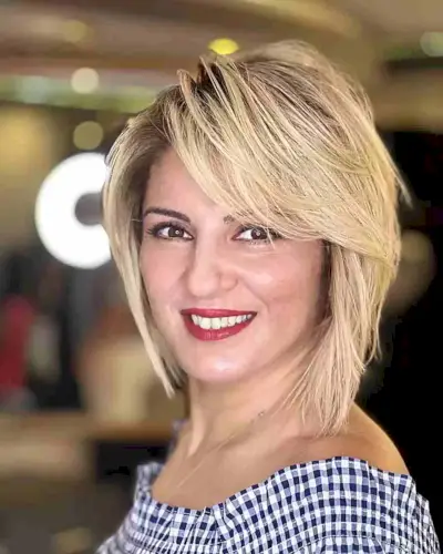 Choppy Ends on a Bob with Side Bangs