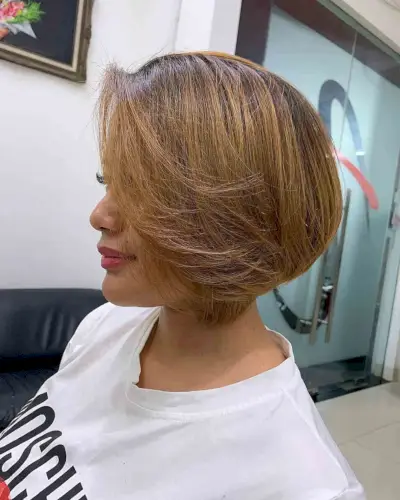 Neck-Length Wedge Haircut