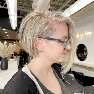 Neck-Length Asymmetrical Bob with an Undercut