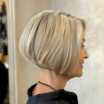 Stacked Inverted Bob that