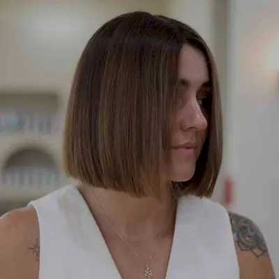 Low-Maintenance Sleek Blunt Brown Bob for Short Chin-Length Hair