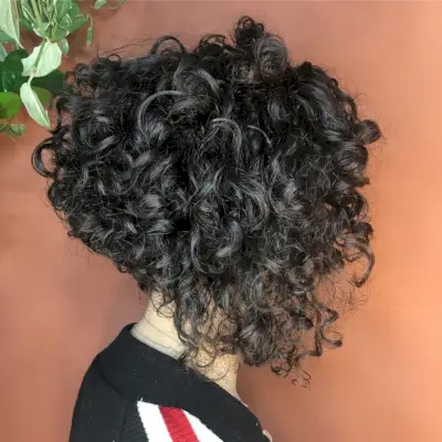 swing bob for curly hair