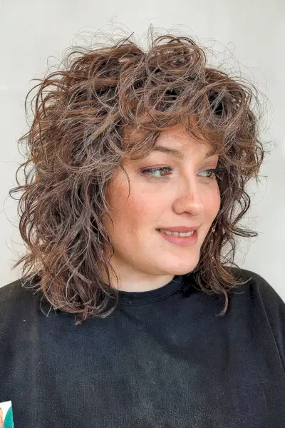 Collarbone-Length Shaggy Curly Bob