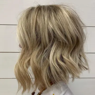 Tousled Shoulder Length Razor Bob Cut for Thick Hair