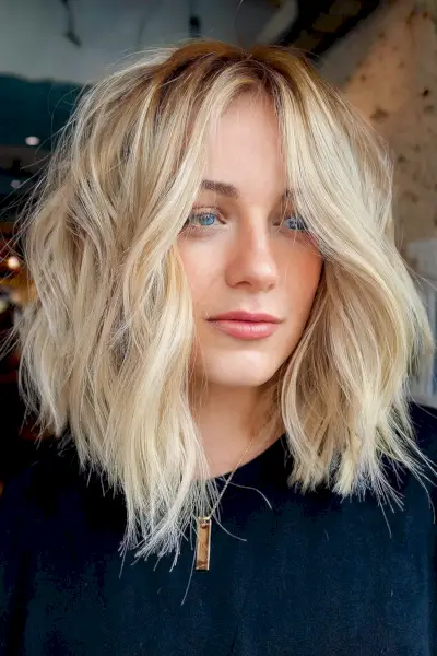 Dimensional Color on a Long Choppy Bob Cut