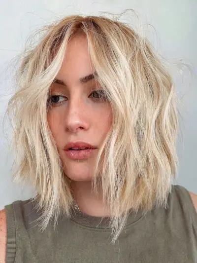 Soft Champagne Blonde Choppy Lob
