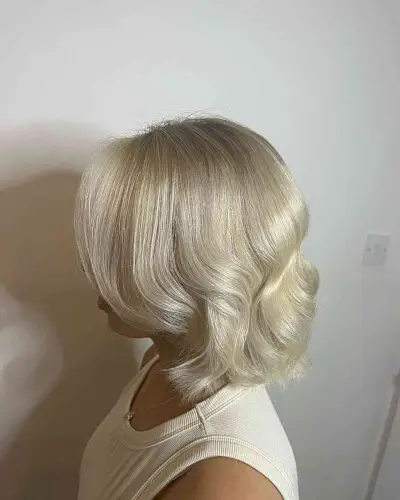 Lob Haircut with 90s Vintage Soft Waves