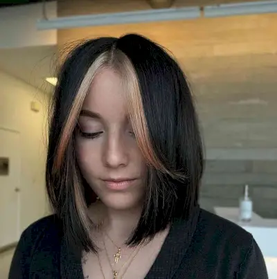 Classic Straight 1990s Lob with Chunky Money Piece