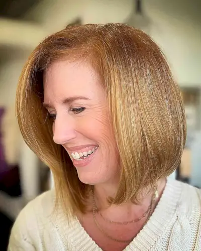 Deep Side Part 90s Lob with Wispy Layers