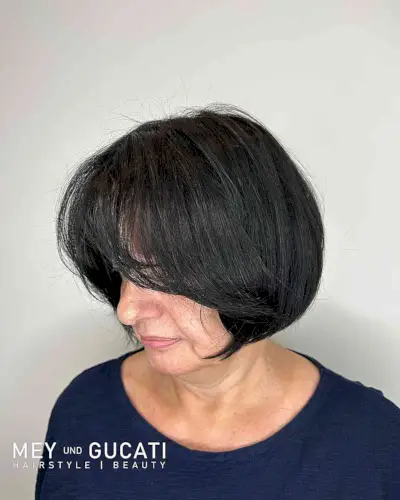 Short-Length Round Graduated Bob Cut with Face-Framing Bangs
