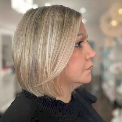 Graduated Layered Bob for Straight Hair