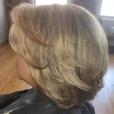 Short Butterfly Blonde Hair with Soft Layering