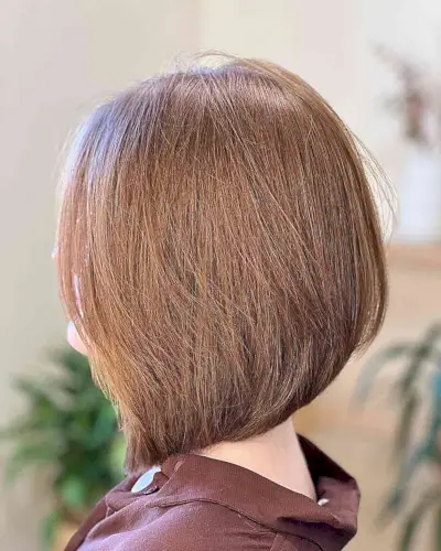 Long Bob Haircut with Stacked Layers