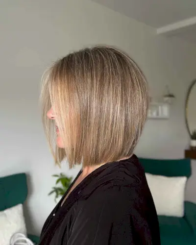Wispy Bob Cut for Thin Hair