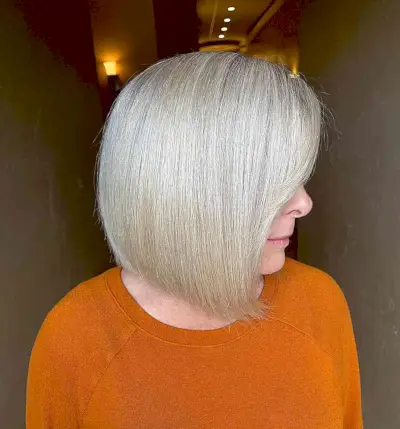 Sleek Collarbone Bob with Side Bangs on Blonde, Fine Hair