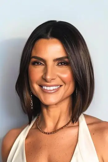 Coafura Bob clasică pentru femeile peste 40 de ani.