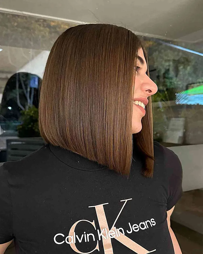 Rachel Lob modern din anii 90' title=