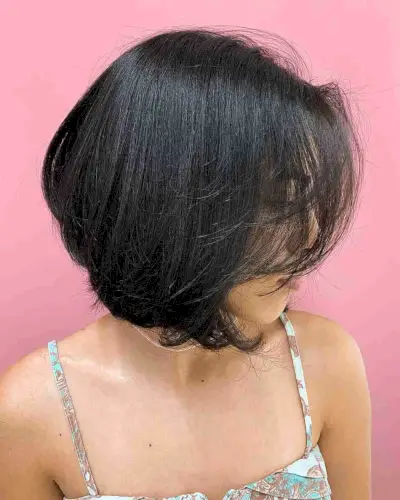 Feathered Concave Bob with Layers