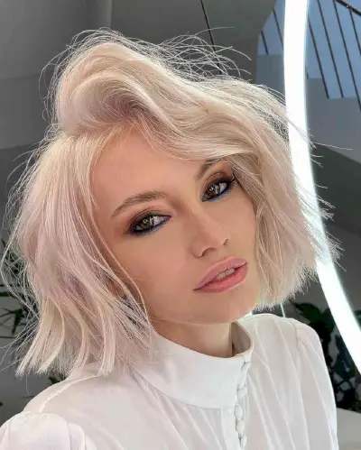 Side-Parted Voluminous Bob