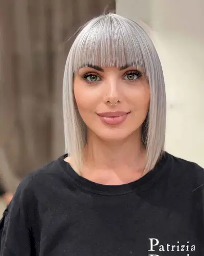 Sleek Grey Bob with Fringe for Thin Hair
