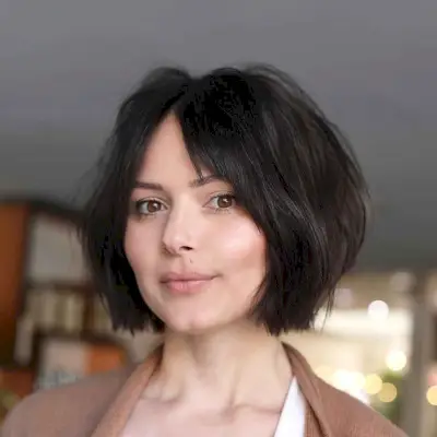 textured inverted chin-length bob