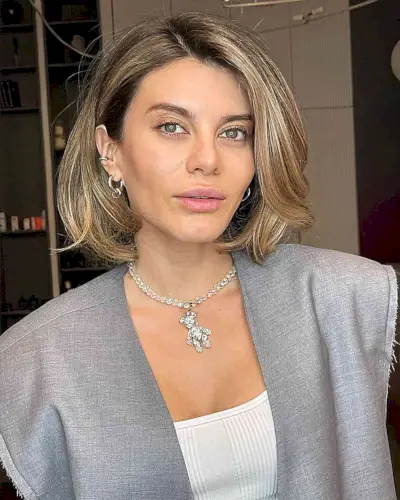 Fluffy Long Bubble Bob with Subtle Layers