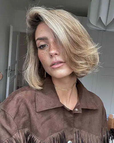 Blonde Chin Bubble Bob with Textured Layers