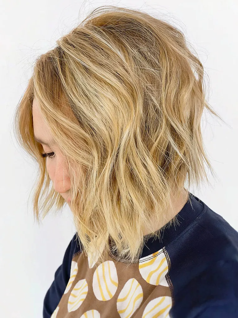 Lob em ângulo balayaged texturizado' title=