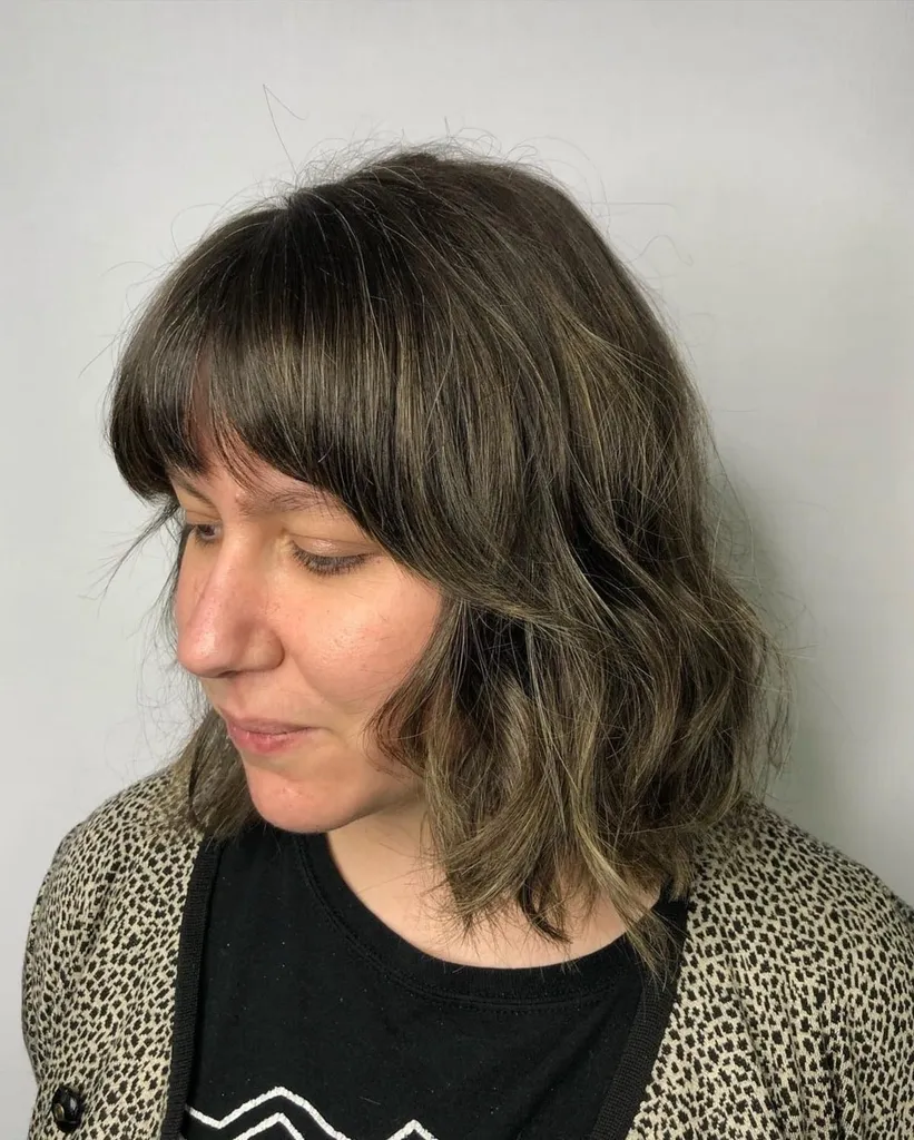 שאגי בוב לשיער ארוך יותר' title=