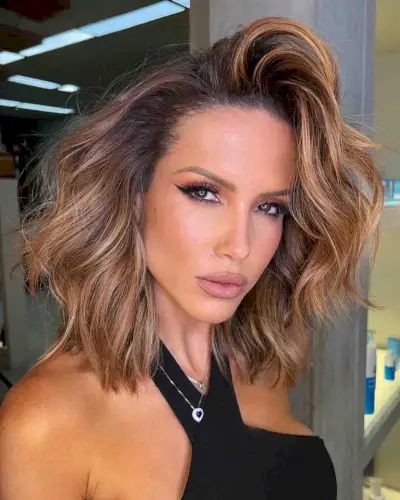 Messy Voluminous Side-Parted Bob