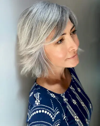 Messy bob for grey-haired women