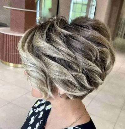 Sexy Lixie Bob with Balayage