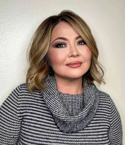 Side-Parted Brunette Bob with Balayage for Round Faces