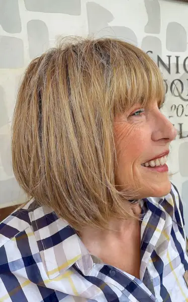 Pretty Short Bob for Thin Hair for 70-Year-Old Women