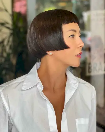 extra short french bob style
