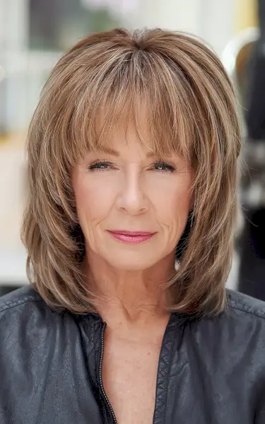 Layered Lob for 60-year-olds