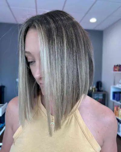 A-Line Lob Cut with Money Pieces for Thinner Hair