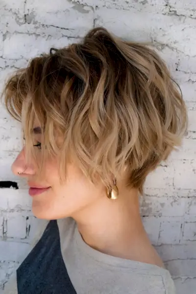 Wavy Pixie Bob