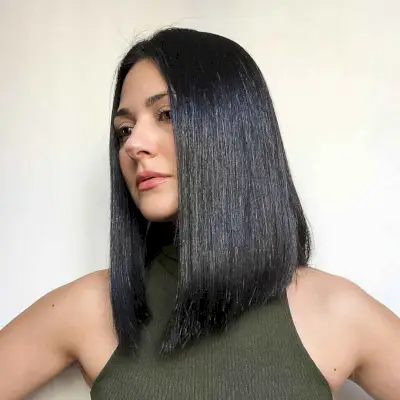sleek very long bob hairstyle
