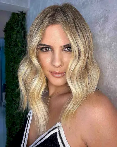 long razor cut bob hairstyle