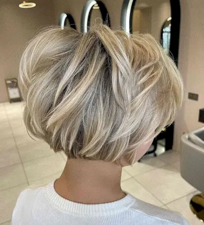 Choppy Bob with Champagne Blonde Layers for Thick Hair