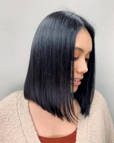 Shoulder length blunt cut bob