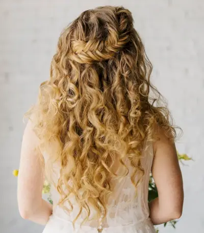 Cute Side Braid with Curls