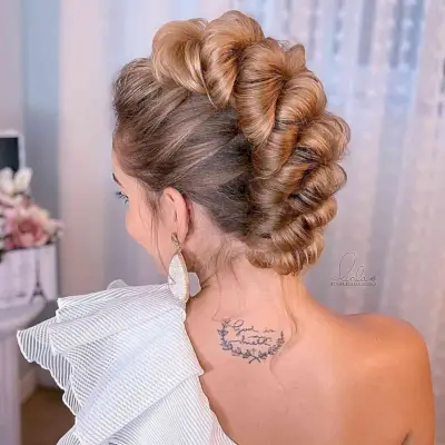 2024 년 각 이벤트마다 41 개의 큰 스트레치 마크