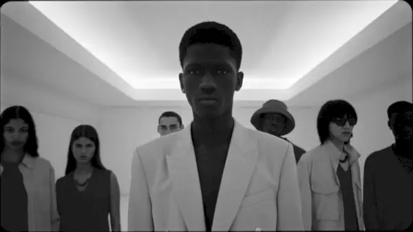 Zara Origins vaizdo kadrai 2022 003